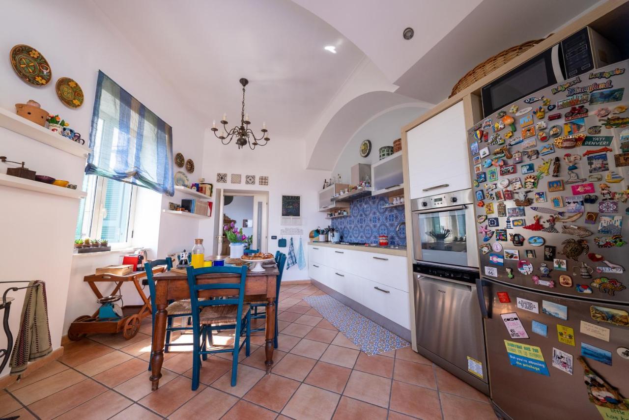 Casa Sofia Apt เนเปิลส์ ภายนอก รูปภาพ
